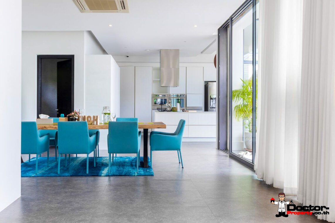 Stunning Luxury 4 Bedroom Seaviews Villa in Mae Nam Hills, Koh Samui – For Sale